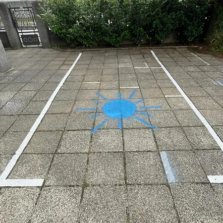 Blue Sun アパート